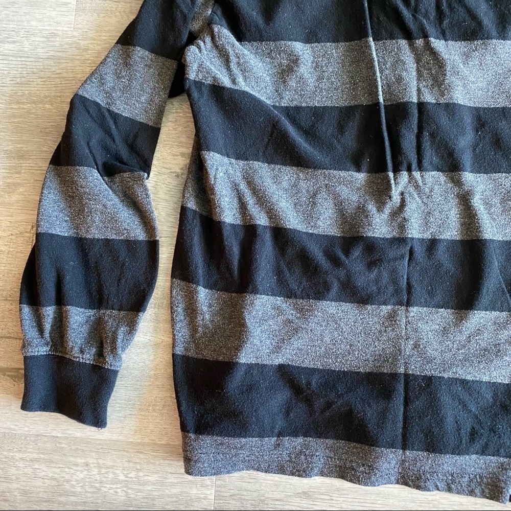 Boys Striped Henley Long Sleeve - Picture 10 of 10